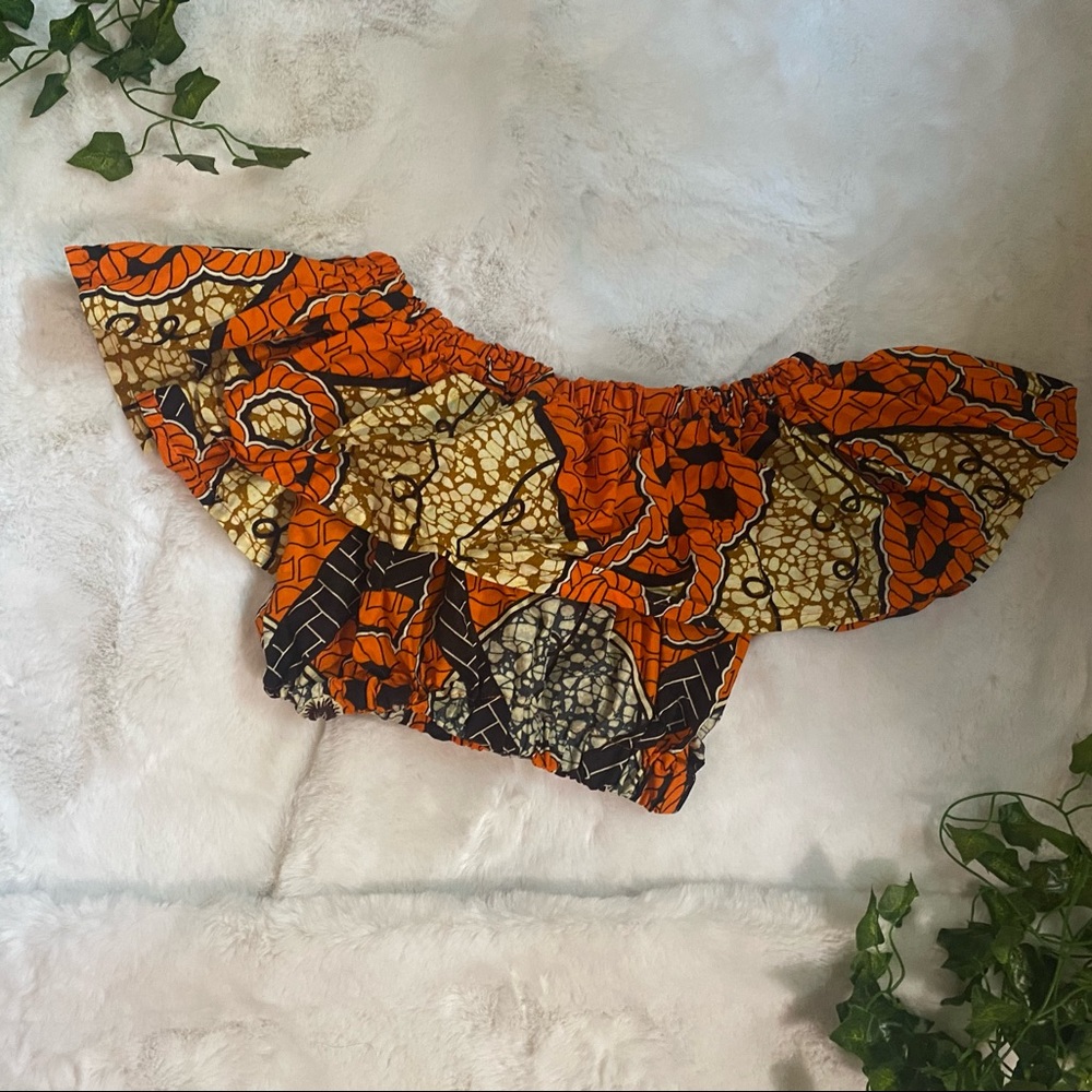 printed off the shoulder crop top
